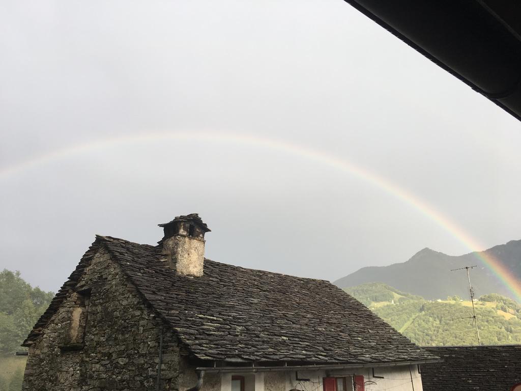 Casa Bonzani Appartement Verdasio Buitenkant foto